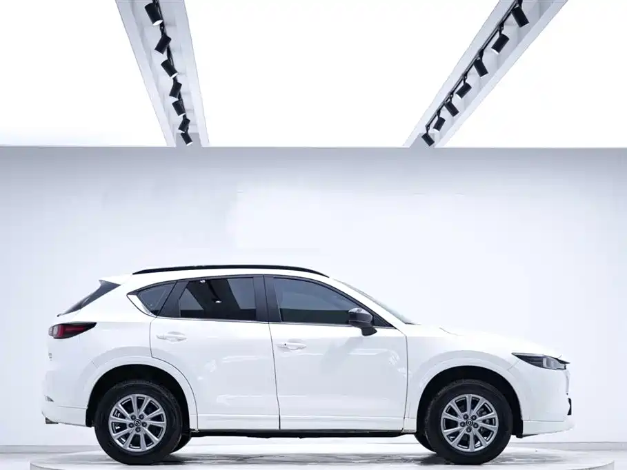 Mazda CX-5 2023