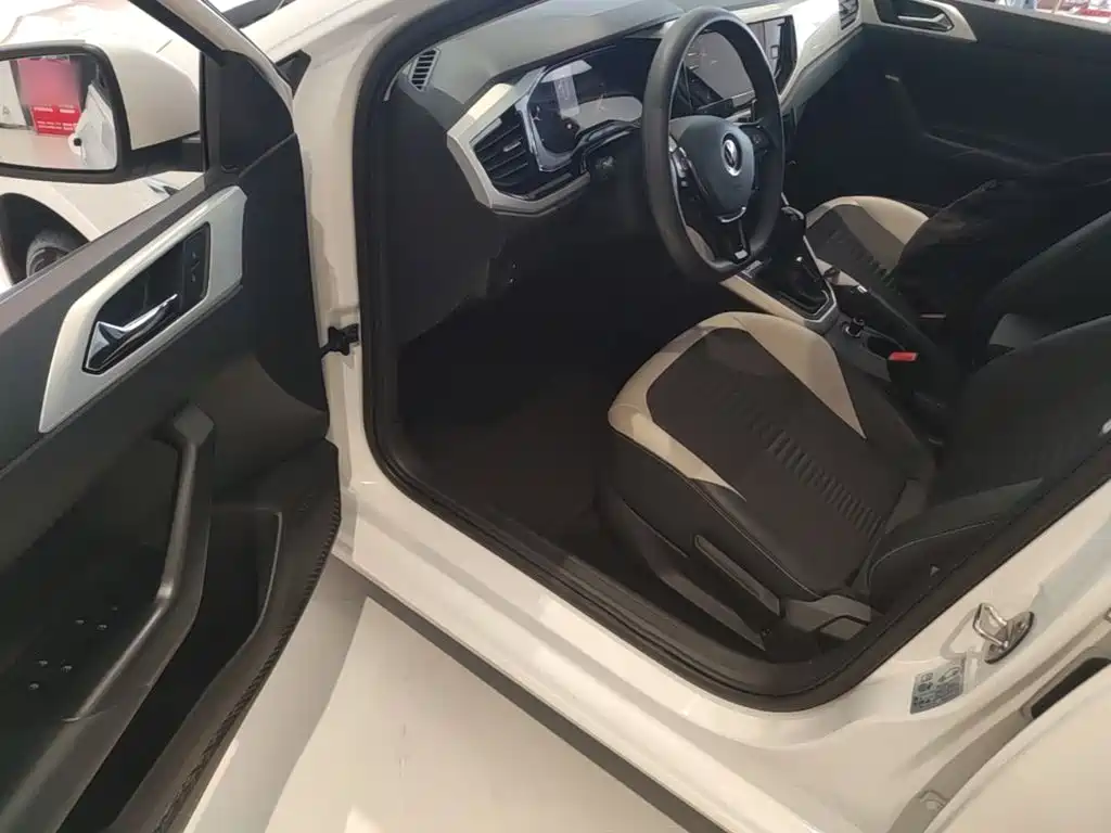Volkswagen Polo — миниатюра 21
