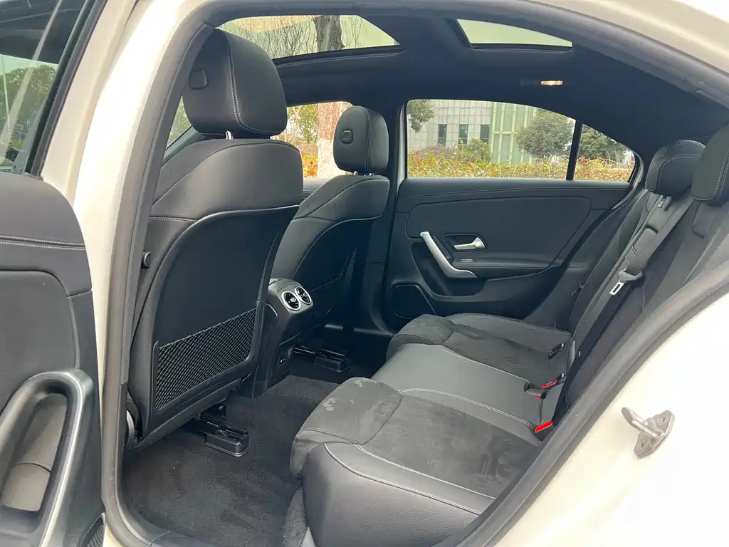 MERCEDES-BENZ A CLASS