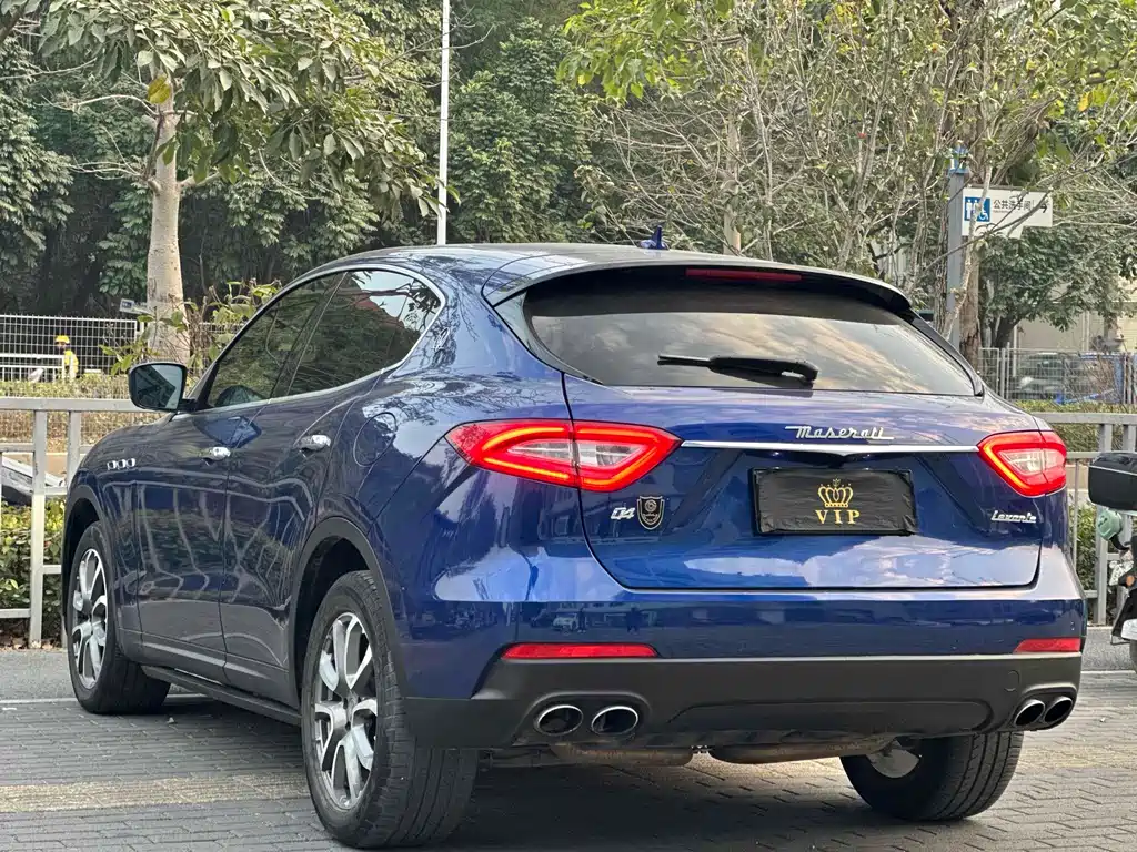 MASERATI LEVANTE