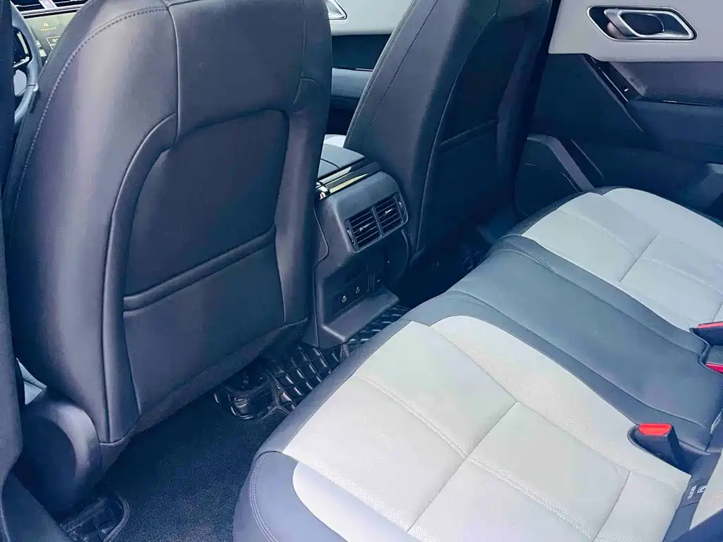 Land Rover Velar — миниатюра 5