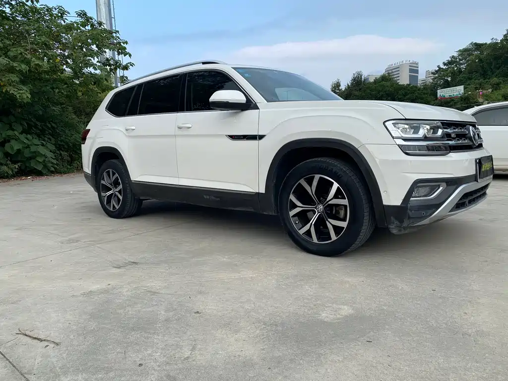 Volkswagen Teramont — миниатюра 6