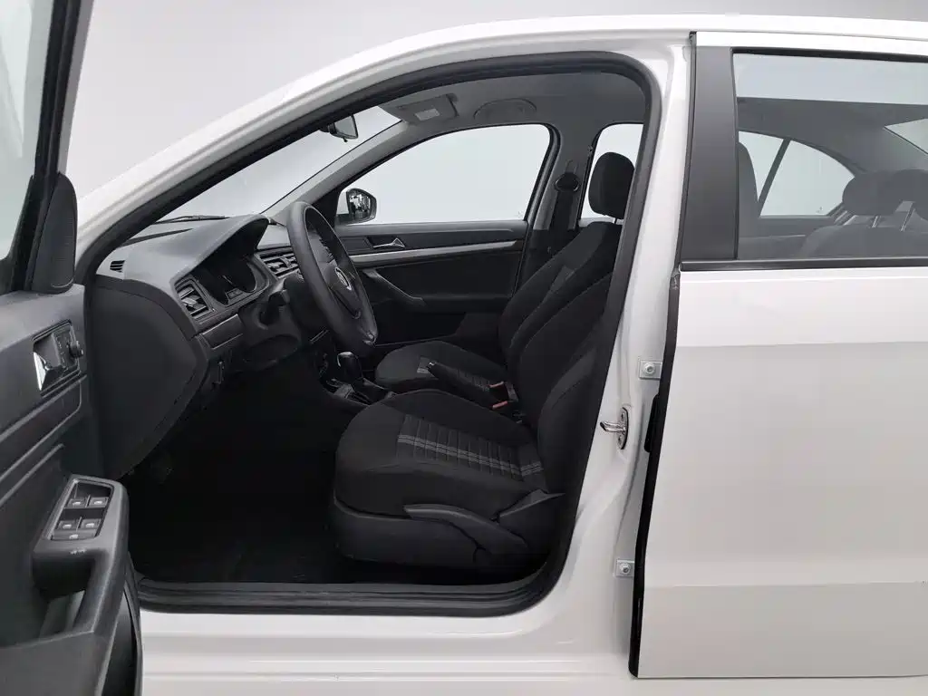 Volkswagen Lavida — миниатюра 10