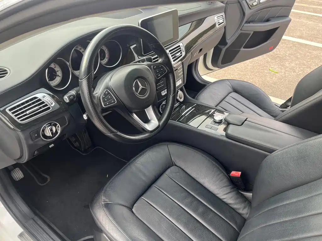 Mercedes-Benz CLS — миниатюра 6