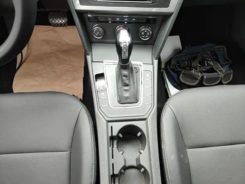 Volkswagen Lamando — миниатюра 14