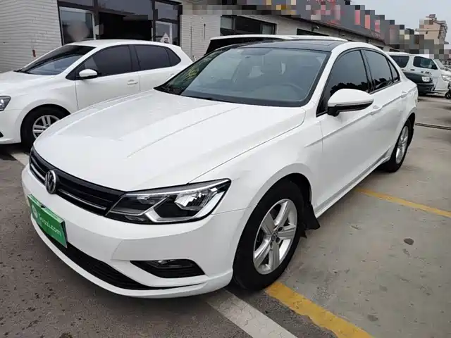 Volkswagen Lamando