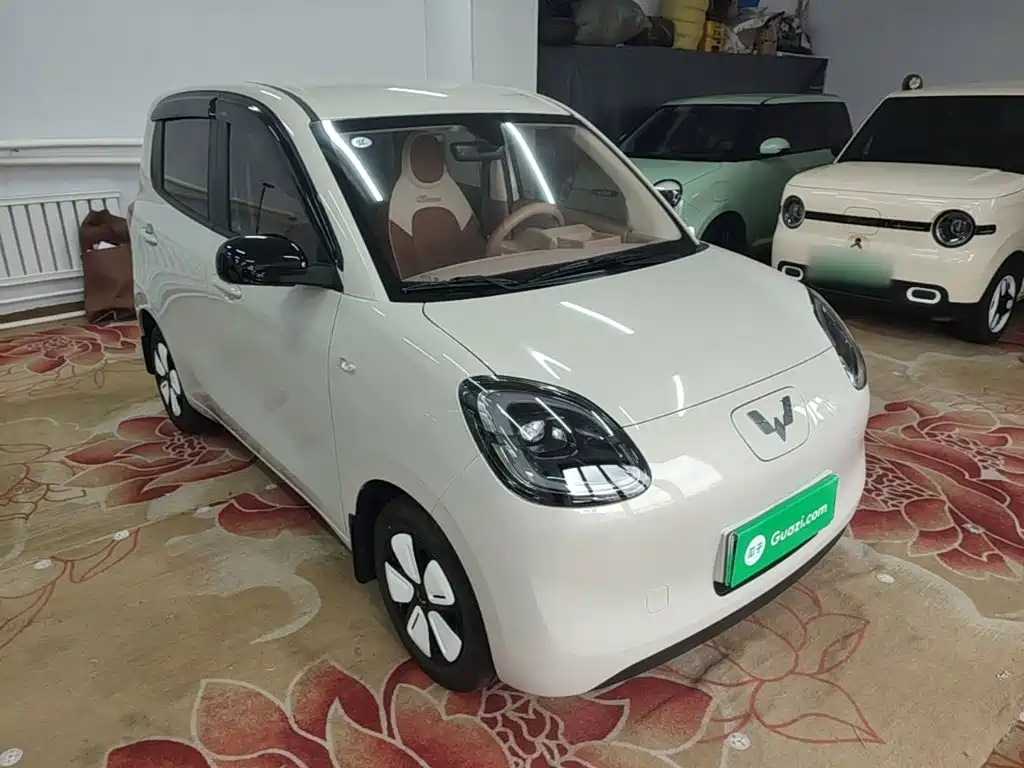 Wuling MINIEV — миниатюра 4