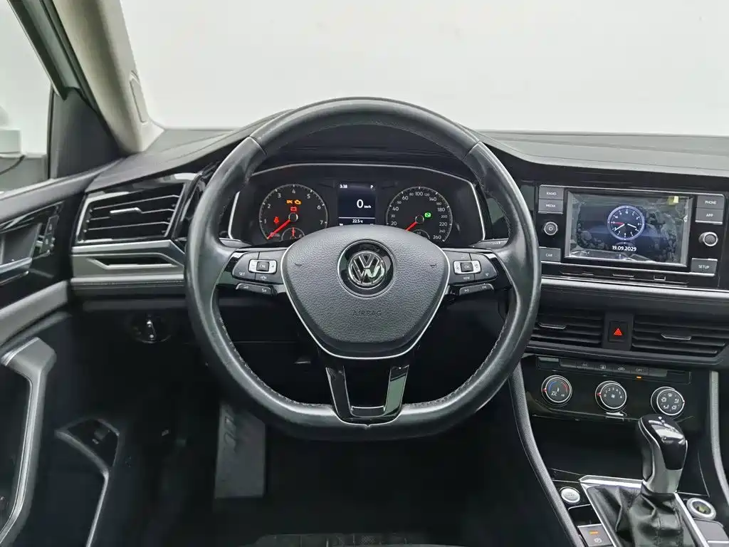 Volkswagen Sagitar — миниатюра 11
