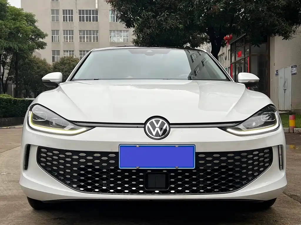 Volkswagen Lamando