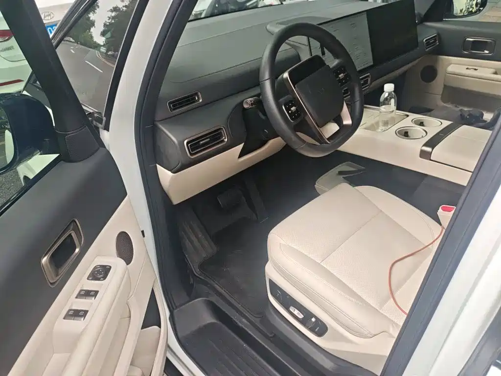 Li Auto Li MEGA — миниатюра 12