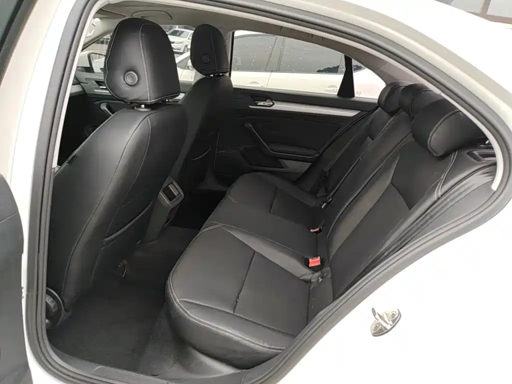 Volkswagen Lamando — миниатюра 17