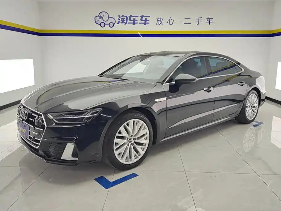 Audi A7L