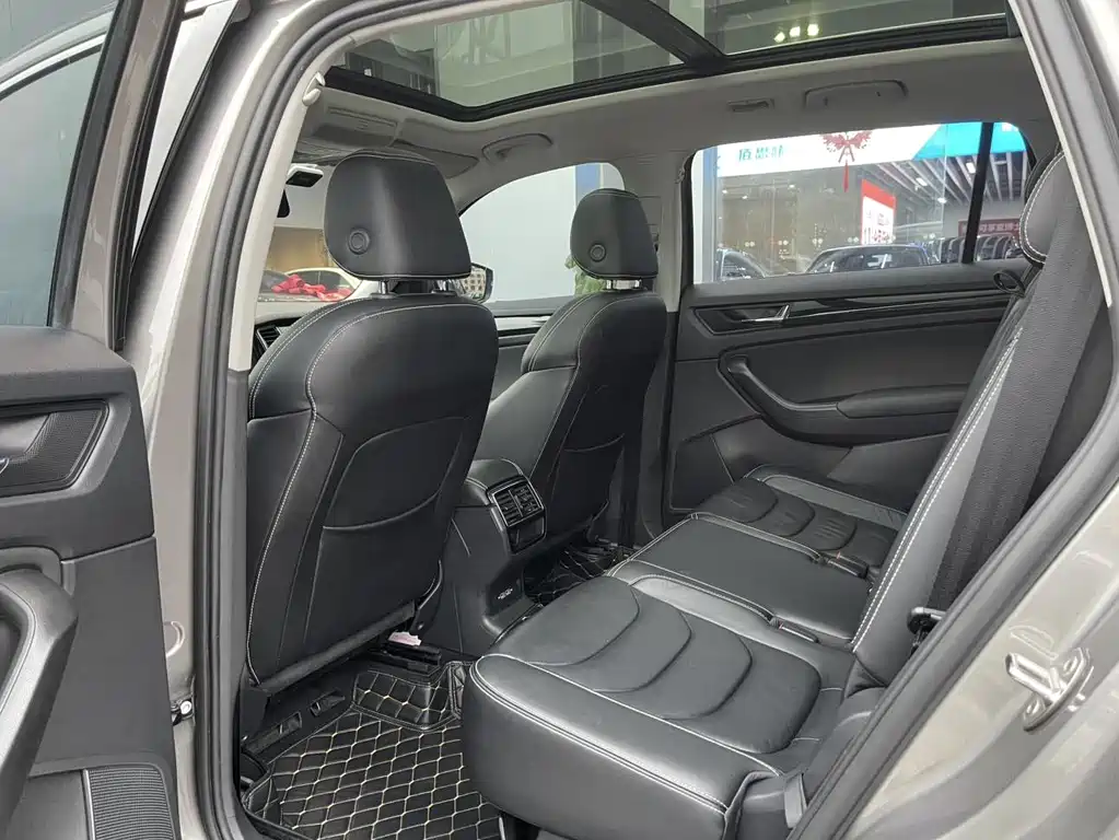 Skoda Kodiaq — миниатюра 12