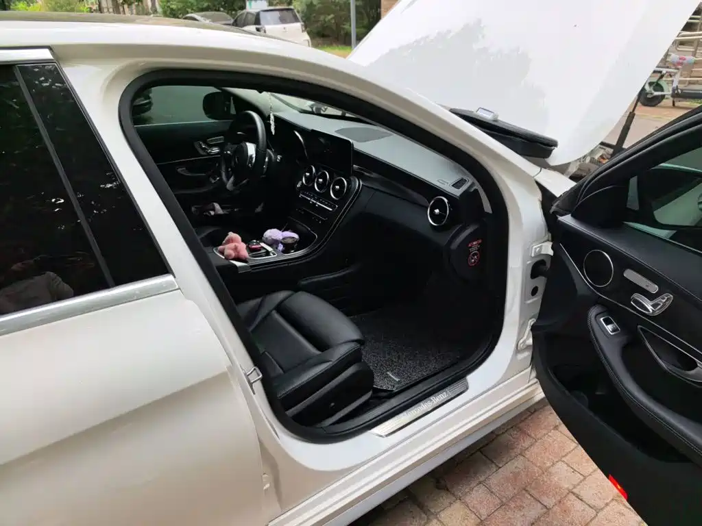 Mercedes-Benz C-Class — миниатюра 18