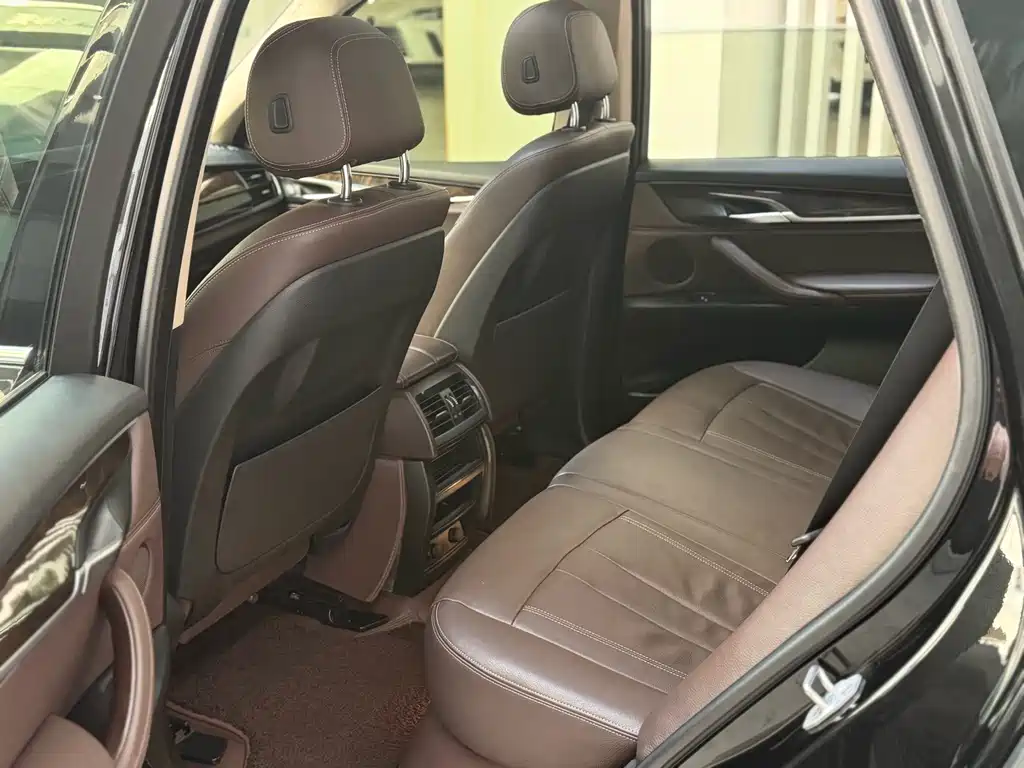 BMW X5 (Import) — миниатюра 5