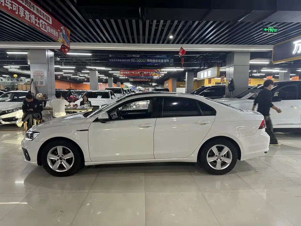 Volkswagen Lamando — миниатюра 3