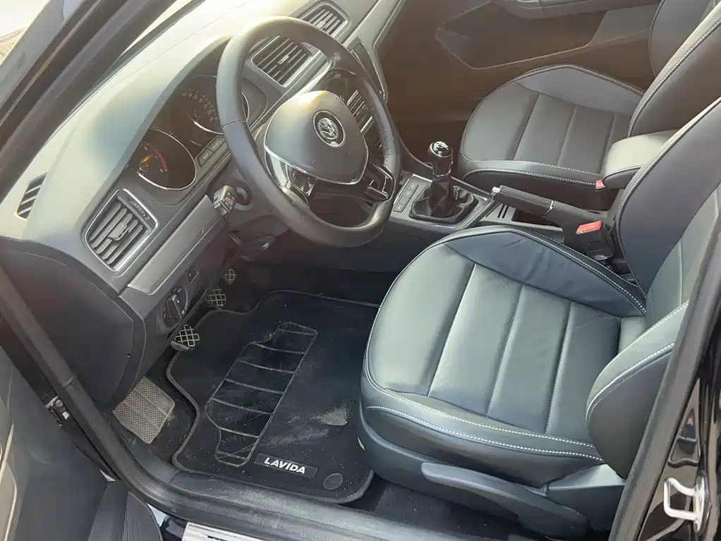 Volkswagen Lavida — миниатюра 12