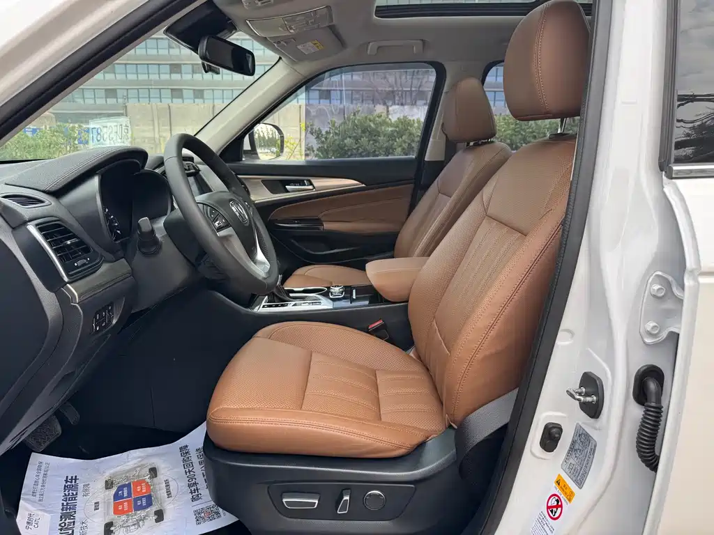 Changan CS95 — миниатюра 7