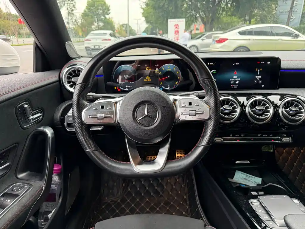Mercedes-Benz CLA (Import) — миниатюра 14