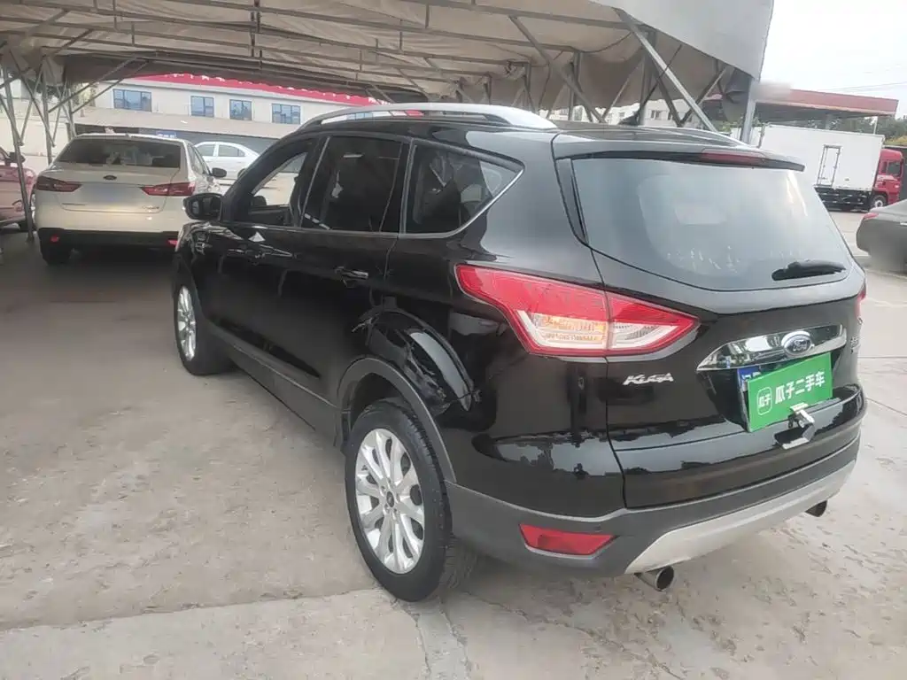 Ford Kuga — миниатюра 5