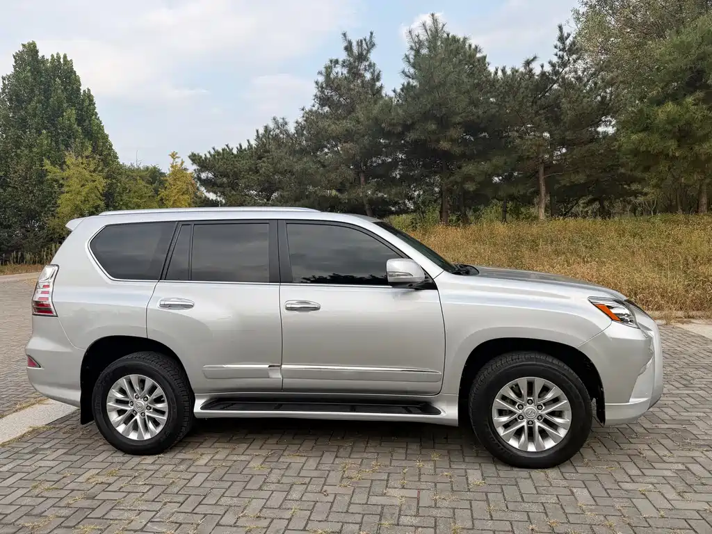 Lexus GX — миниатюра 5