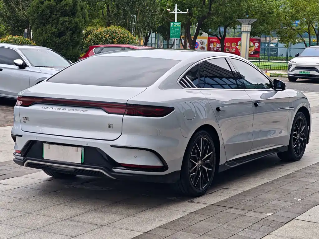 BYD Han — миниатюра 12