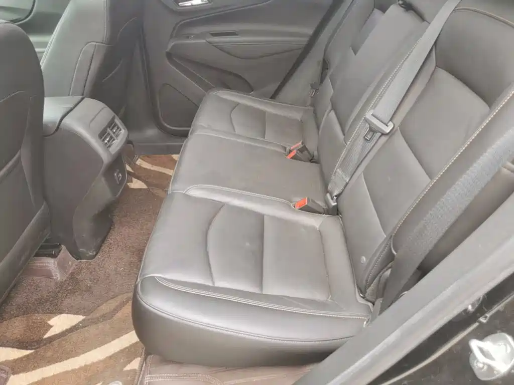 Chevrolet Equinox — миниатюра 17