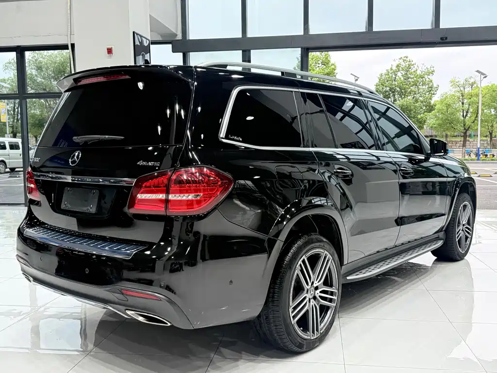 Mercedes-Benz GLS — миниатюра 6