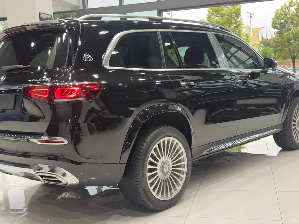 Mercedes-Benz GLS — миниатюра 6