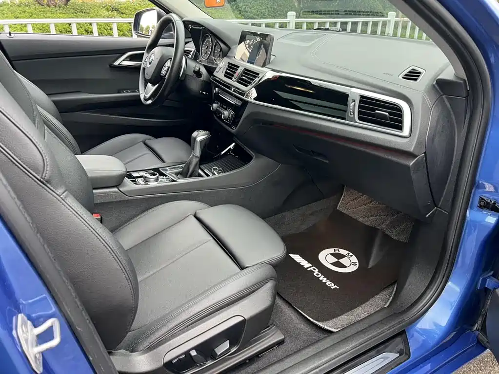 BMW 1 Series — миниатюра 11