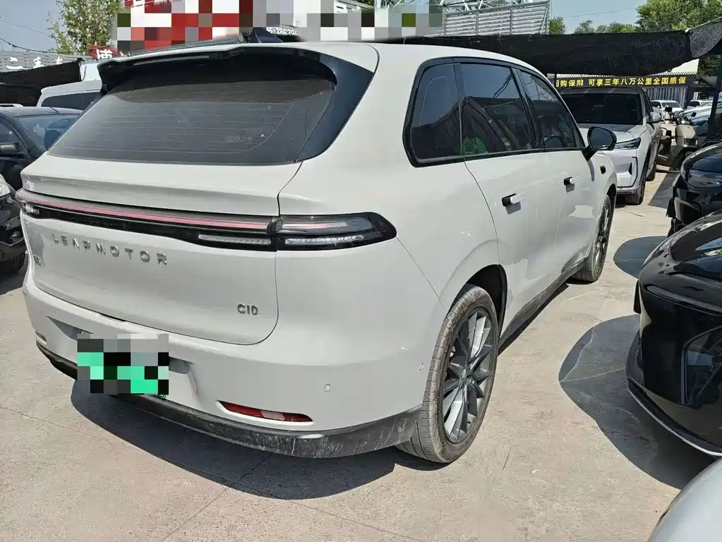 Leapmotor Leapmotor C10 — миниатюра 7