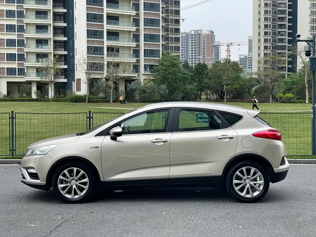 Geely Emgrand GS GS 2016 1.3T MT