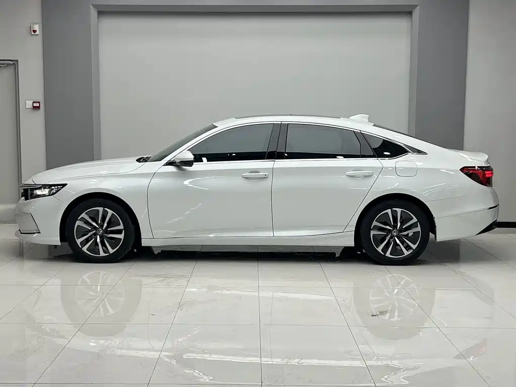 Honda Inspire — миниатюра 18