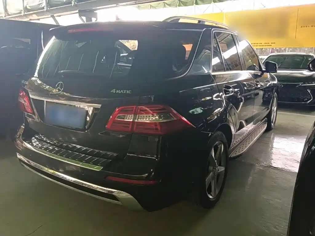 Mercedes-Benz M-Class — миниатюра 6
