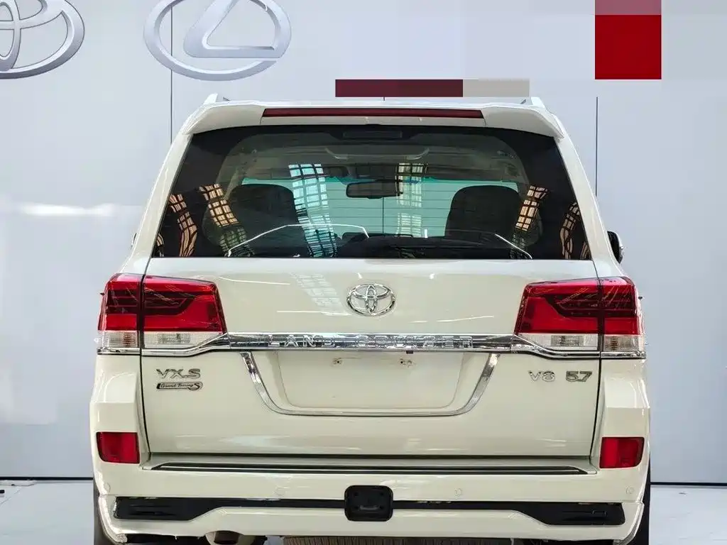 Toyota Land Cruiser — миниатюра 7