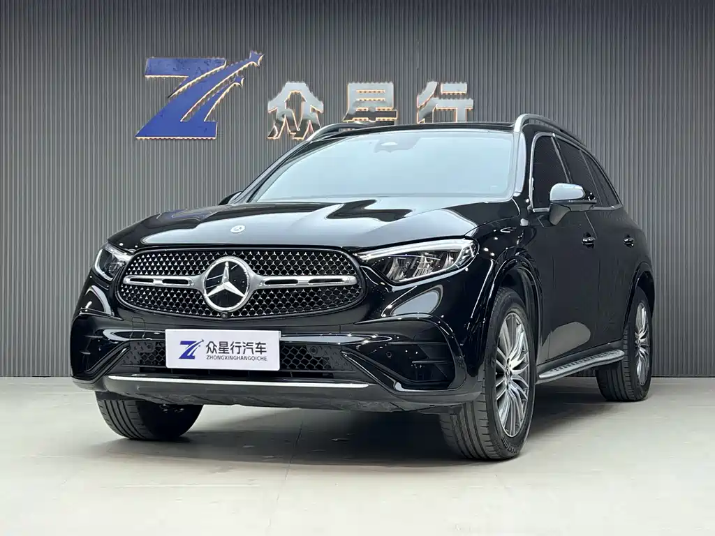 Mercedes-Benz GLC 2023