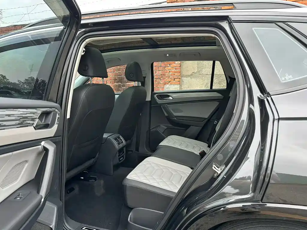 Volkswagen Tayron — миниатюра 5