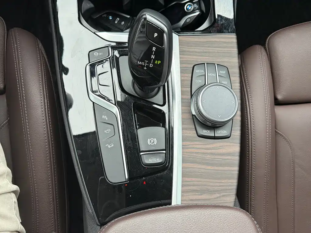 BMW X3 — миниатюра 8
