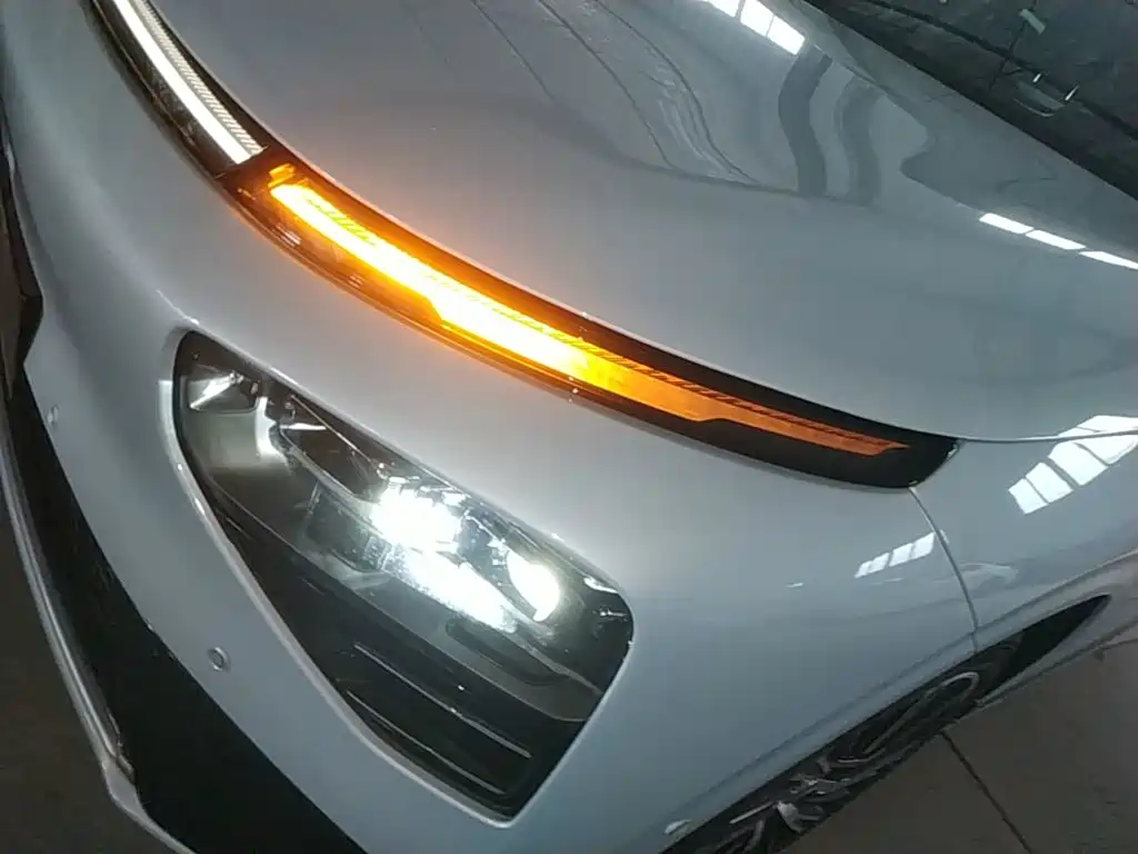 XPeng G9 — миниатюра 24