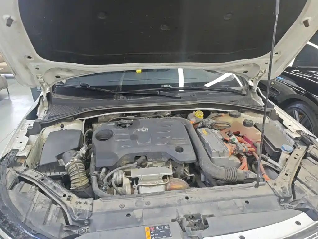 Roewe i6 New Energy — миниатюра 20