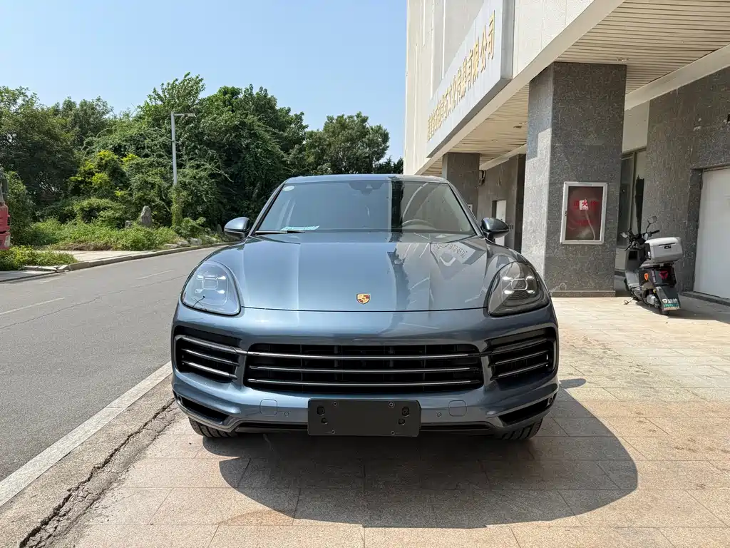 Porsche Cayenne — миниатюра 2