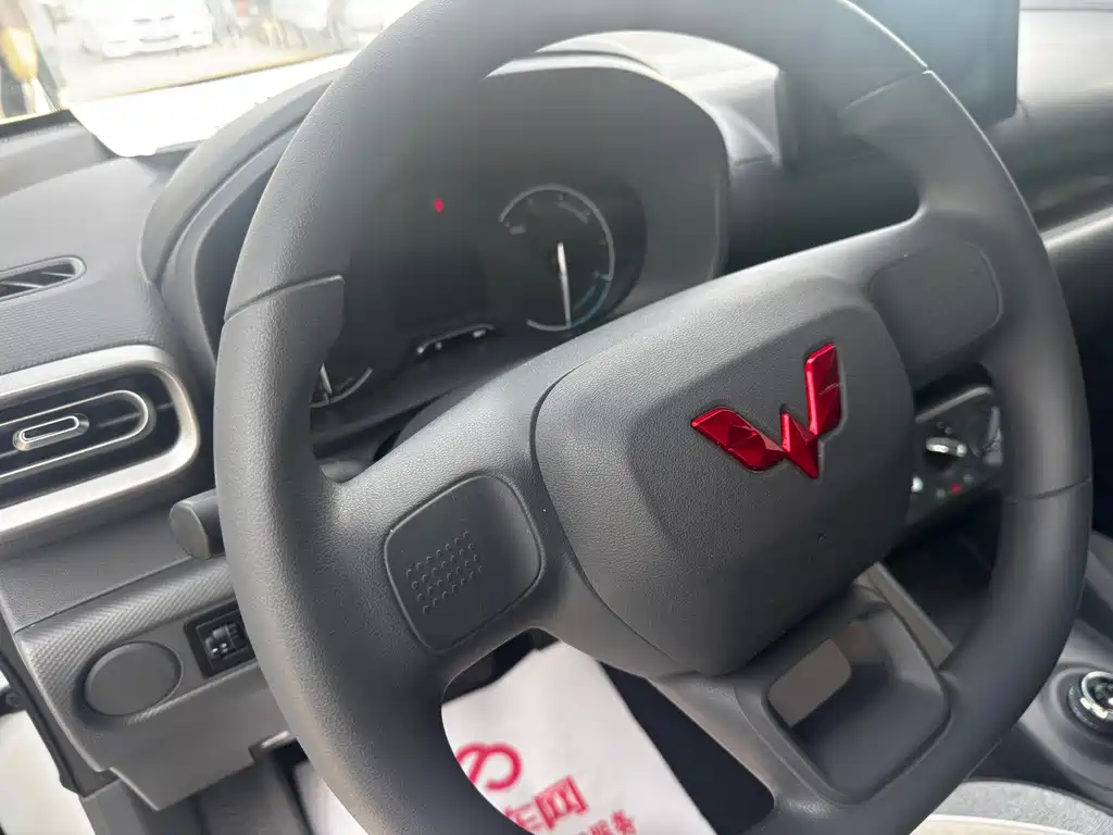 Wuling Hongguang EV — миниатюра 7