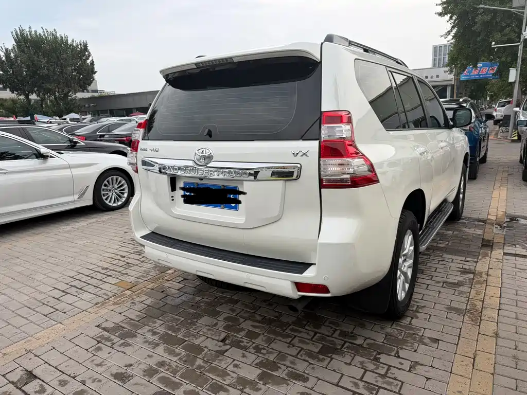 Toyota Prado — миниатюра 2