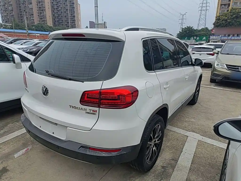 Volkswagen Tiguan — миниатюра 7