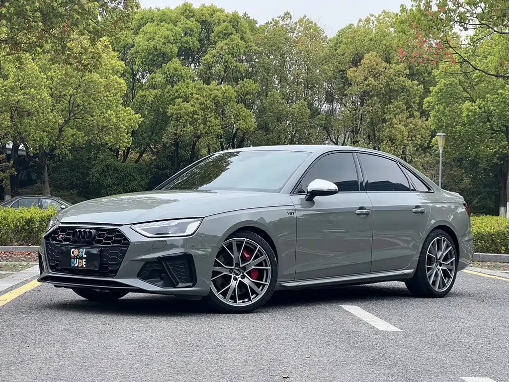 Audi S4 2023