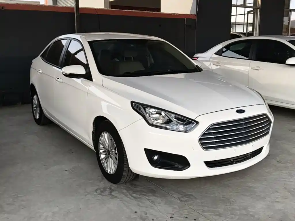 Ford Escort — миниатюра 4
