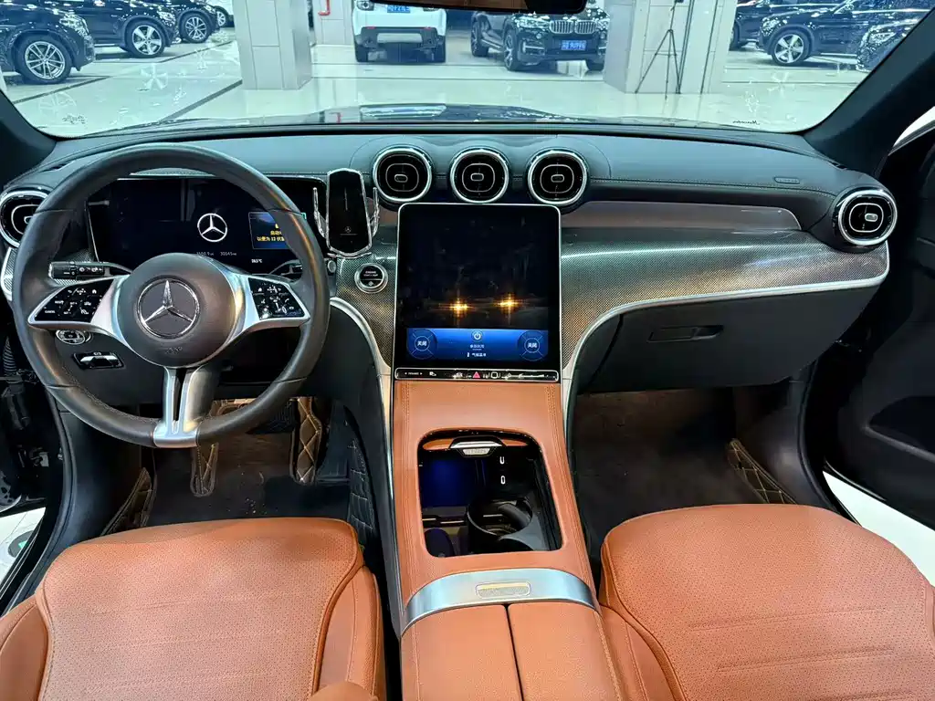Mercedes-Benz GLC — миниатюра 5