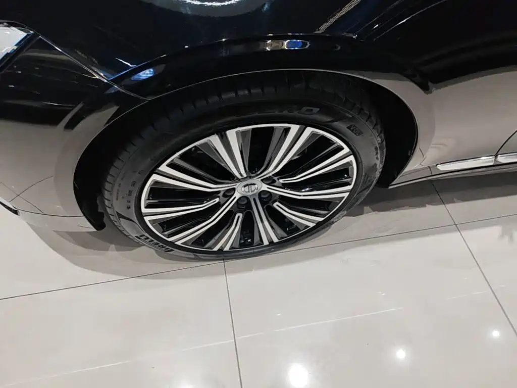 Volvo S90 — миниатюра 23