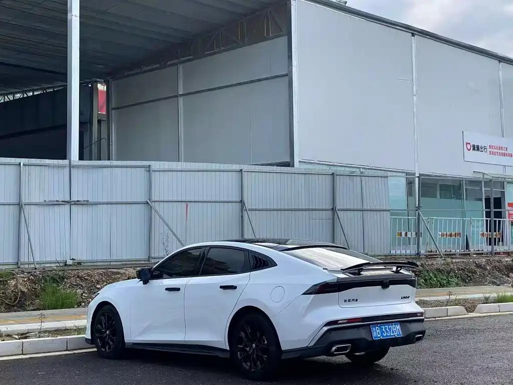 Changan UNI-V — миниатюра 7