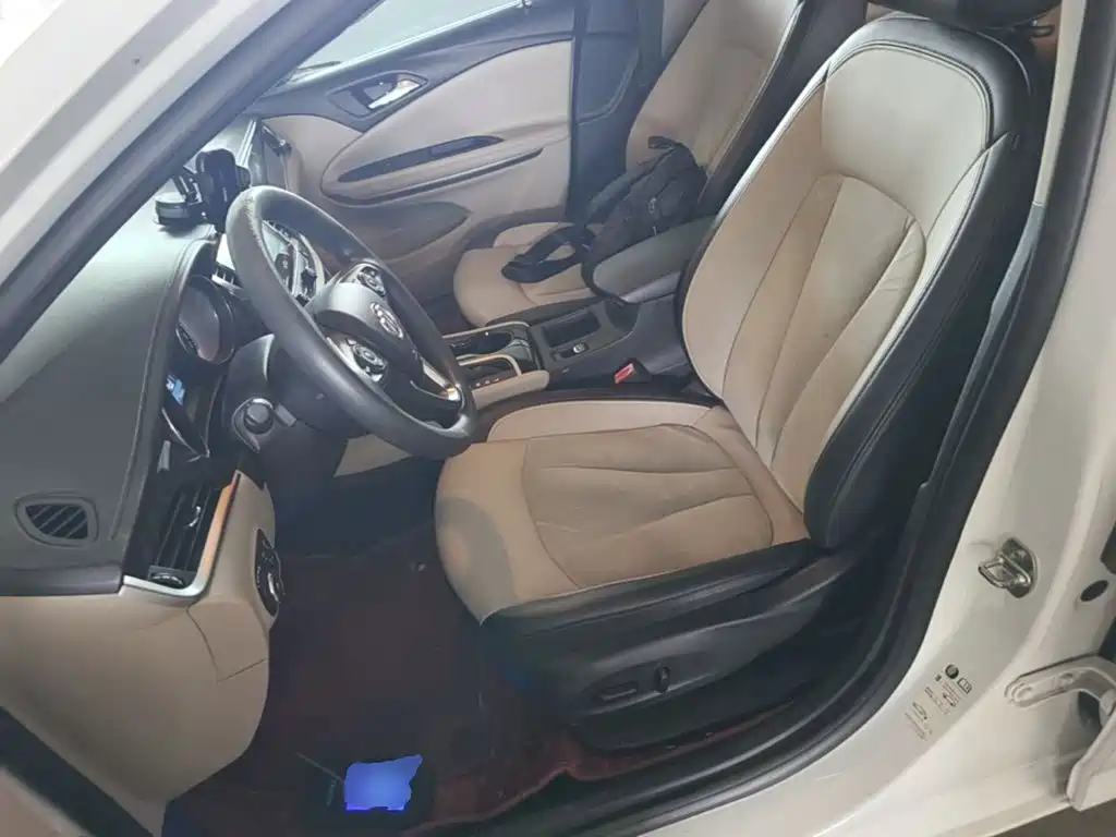 Buick Verano — миниатюра 20
